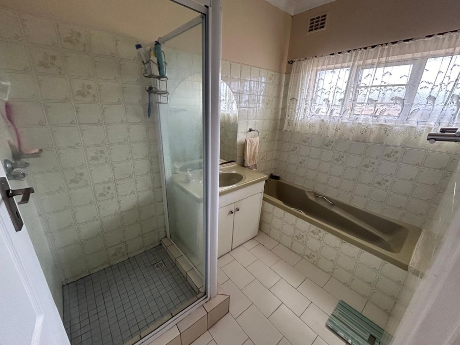 3 Bedroom Property for Sale in Beacon Bay Eastern Cape